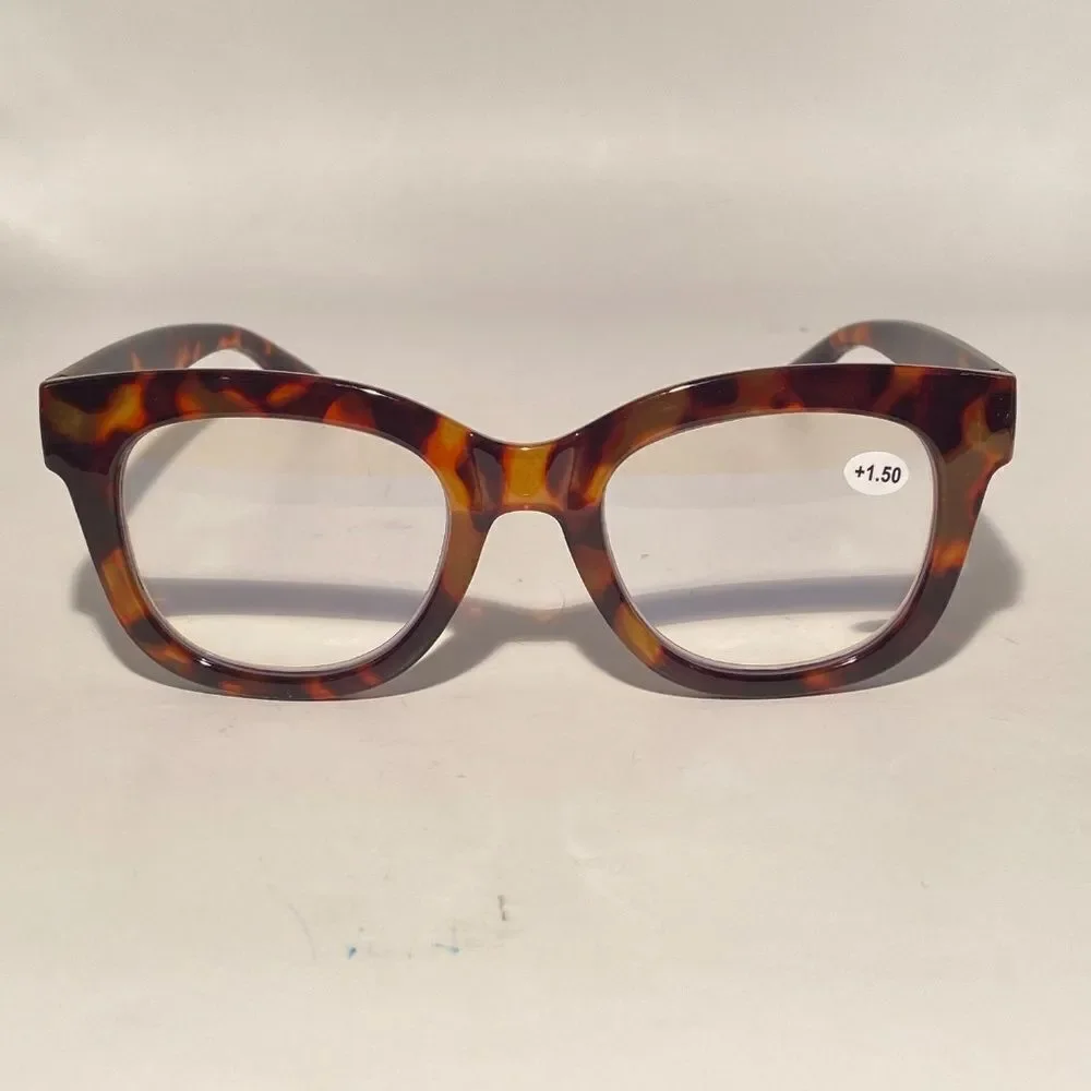 1492 Mona Reading Glasses 1.50 Reading Glasses Tortoise Frames NWT